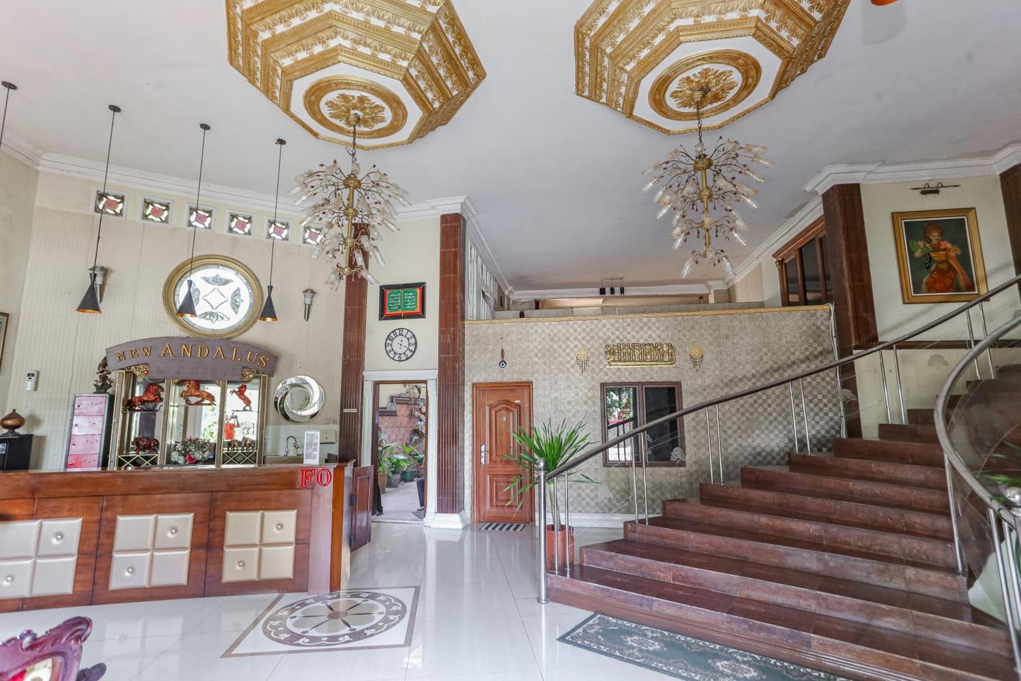 Collection O Puncak Bogor Near Taman Safari Indonesia Formerly Hotel Andalus Exterior foto